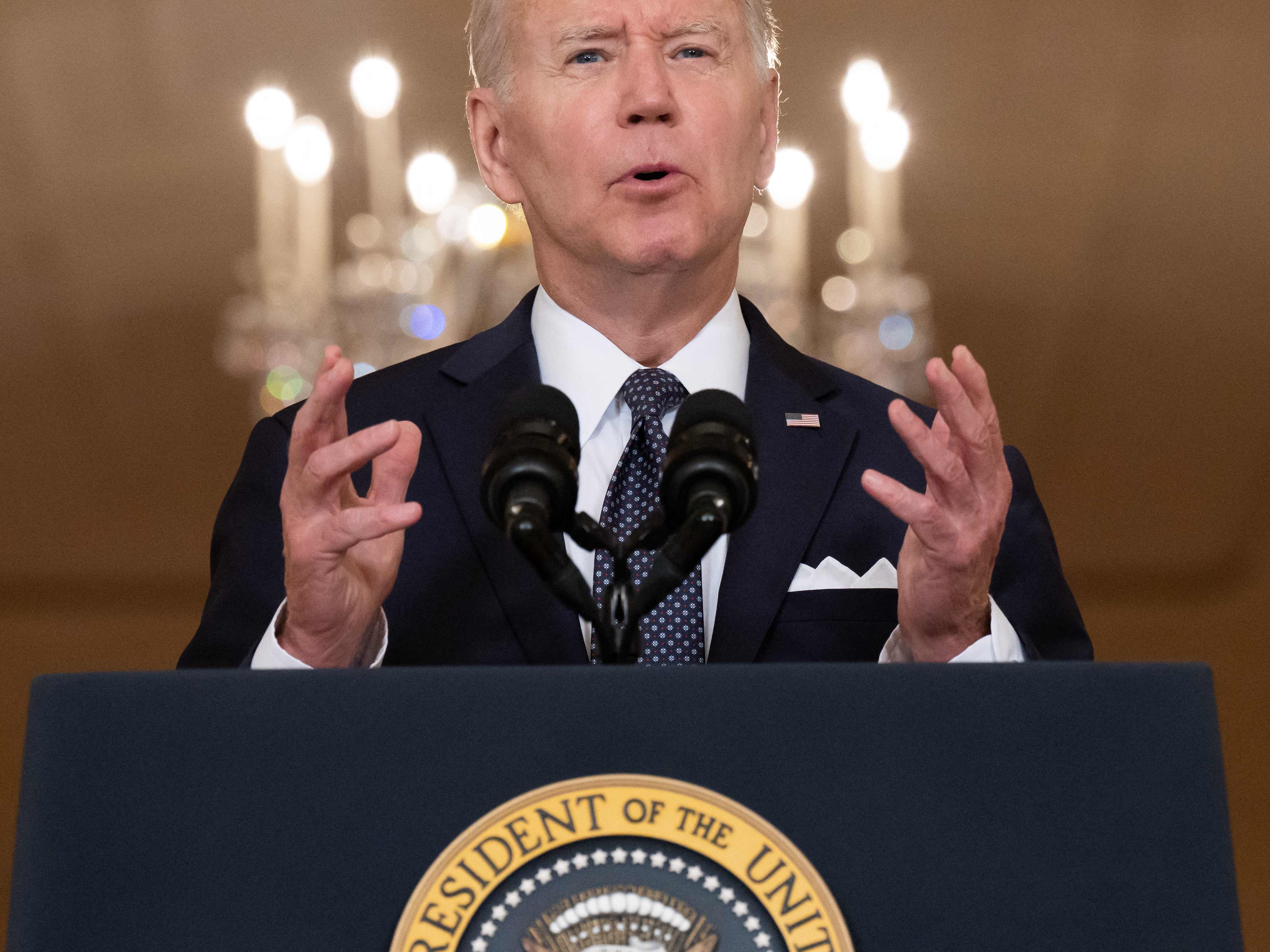 Presiden AS Joe Biden berbicara tentang penembakan massal baru-baru ini.