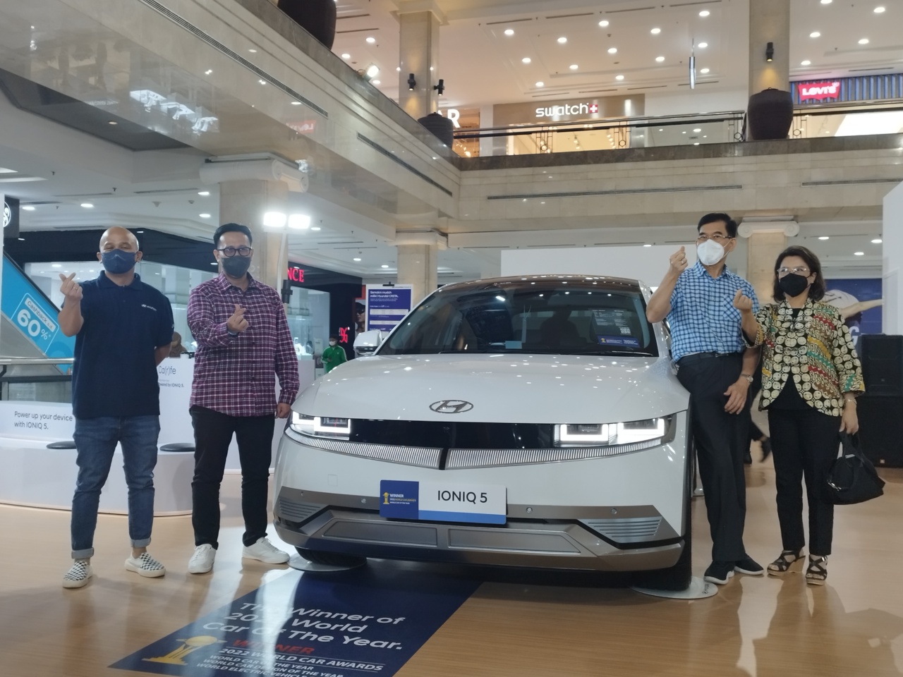 PT Hyundai Motors Indonesia membuka gerai penjualan mobil listrik IONIQ 5 di Mal Ambarukmo, Yogyakarta,