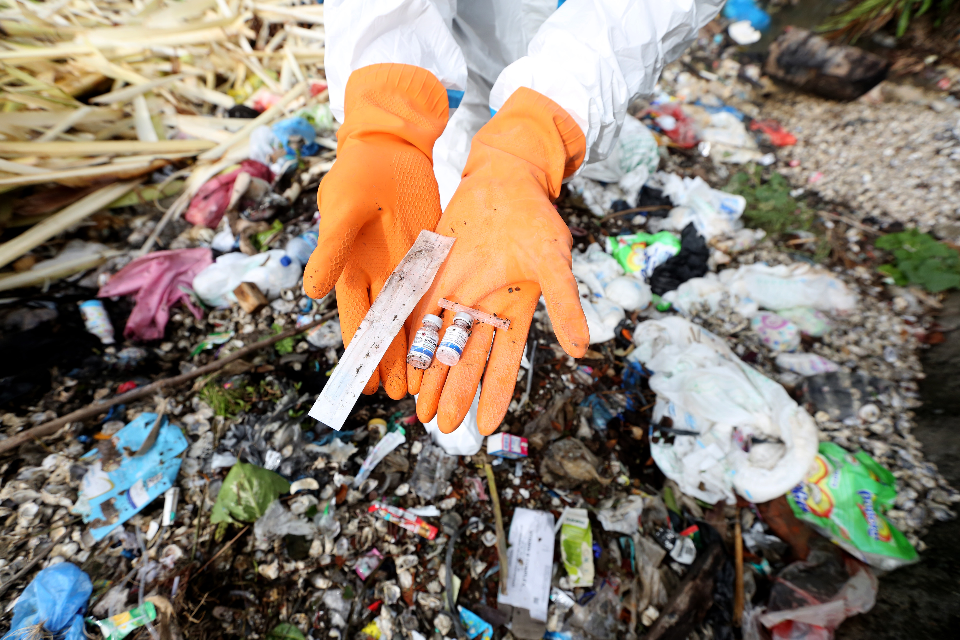 Rekosistem Bantu Korporasi dan Rumah Tangga Kelola Sampah Daur Ulang