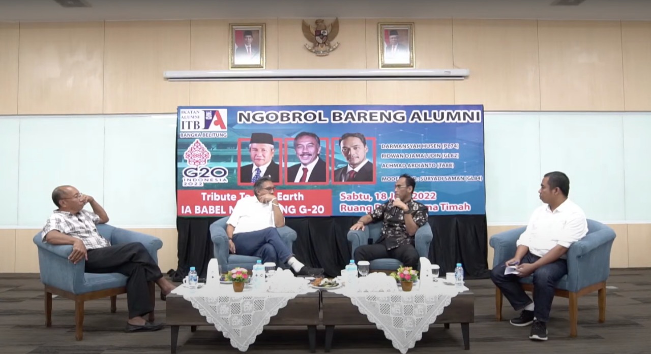 Ngobrol Bareng Alumni di Ruang Sidang Utama PT Timah Tbk, Sabtu (18/6). 