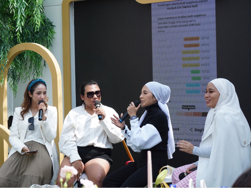 Acara peluncuran fitur baru Konsul Dokter Online dalam aplikasi MS Glow Beauty Tools Apps di Jakarta.