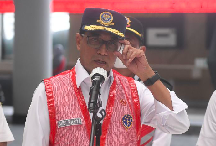 Menhub Soft Launching Pengoperasian Stasiun Matraman