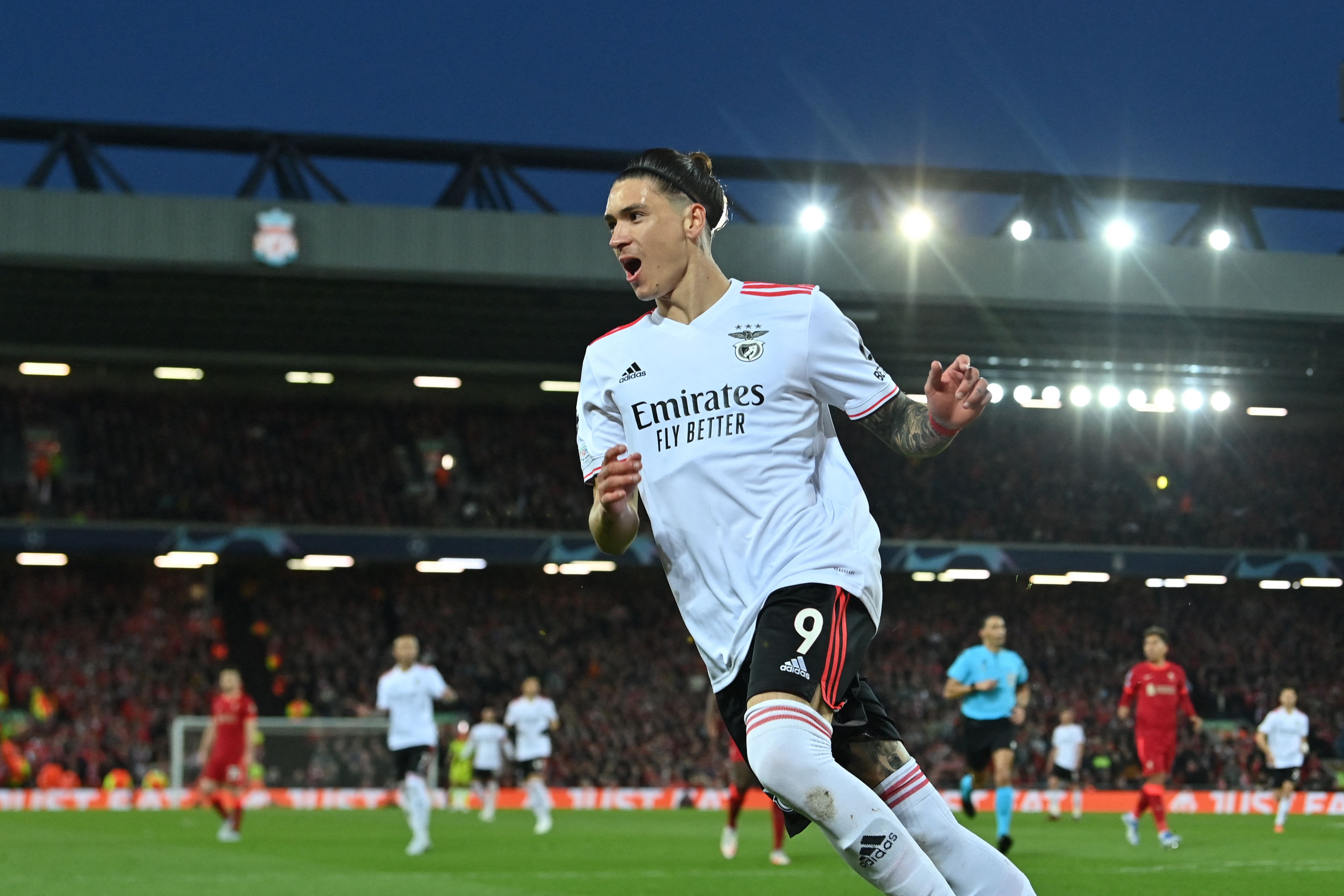 Penyerang Benfica Darwin Nunez