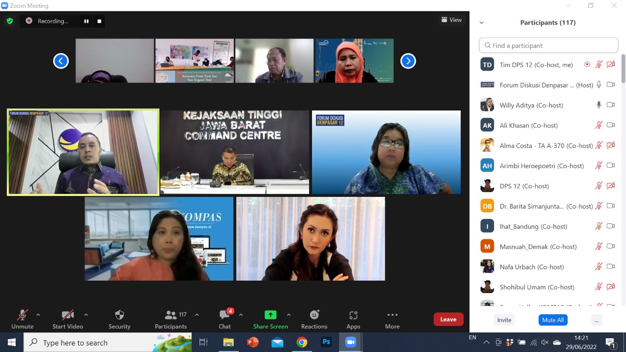 Diskusi tentang UU TPKS yang digelar Forum Diskusi Denpasar 12, Rabu (29/6).