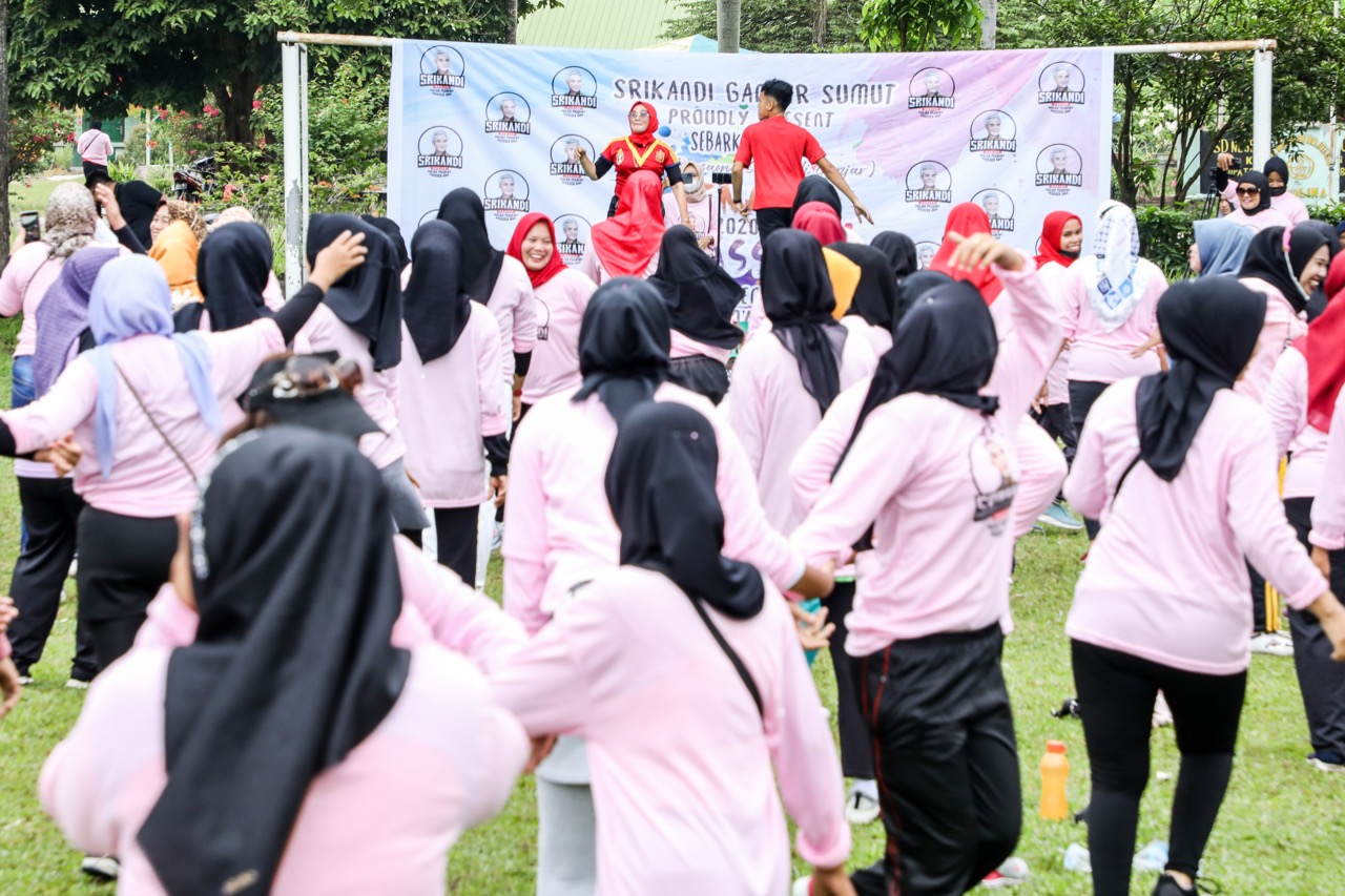 Srikandi Sumut gelar senam massal gaungkan Ganjar Pranowo Presiden 2024, Minggu (5/6/2022)