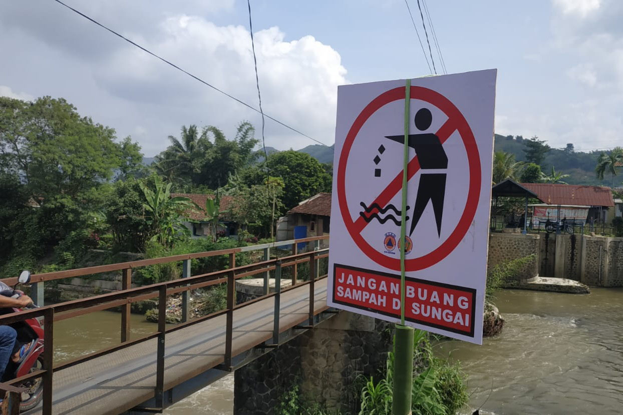 Perilaku Buang Sampah Sembarang Picu Kerawanan Banjir di Kota Sukabumi