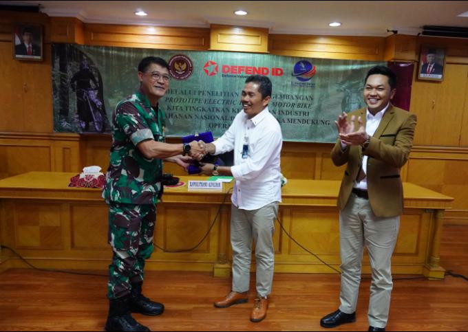 Kolaborasi Balitbang kemenhan dengan LEN untuk pengembangan motor listrik