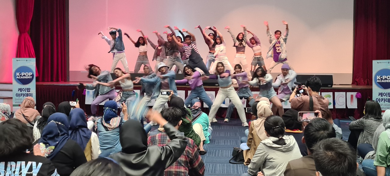 K-Pop Academy 2022 Gelar Penampilan Puncak