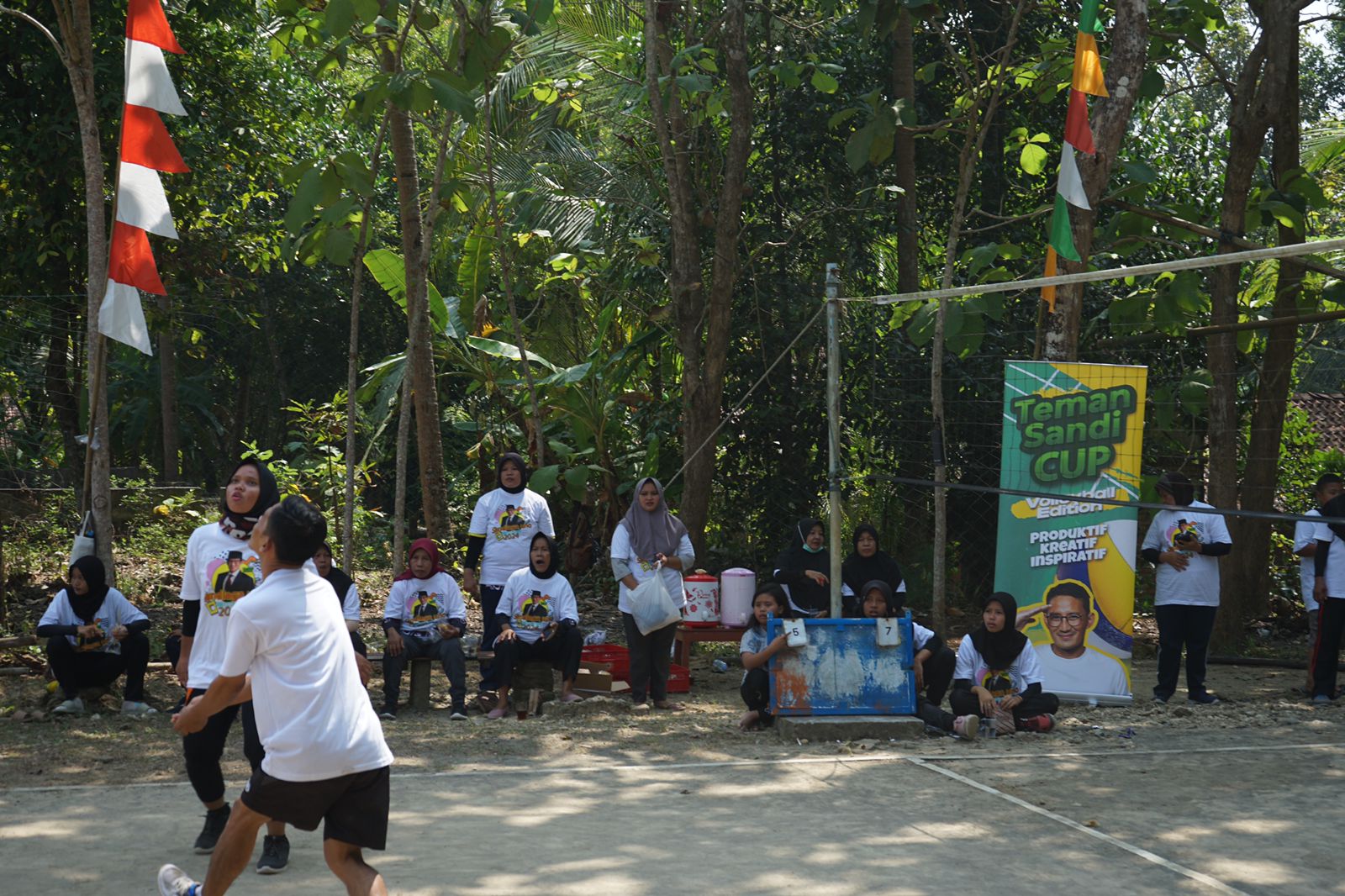 Lomba bola voli yang diadakan Teman Sandi di Kulonprogo, Daerah Istimewa Yogyakarta