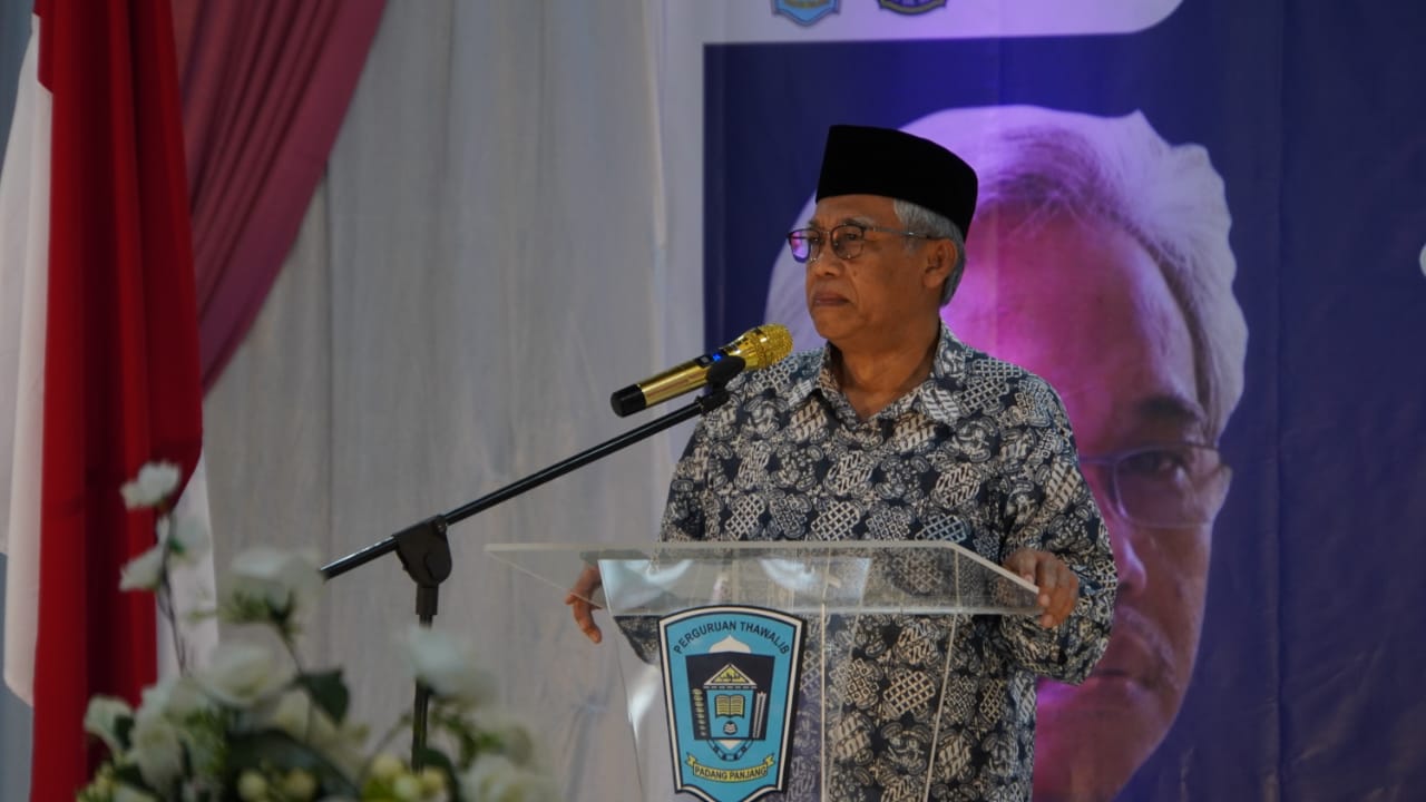 Acara peluncuran buku Ensiklopedia Buya Hamka Jilid II di Thawalib Padang Panjang.