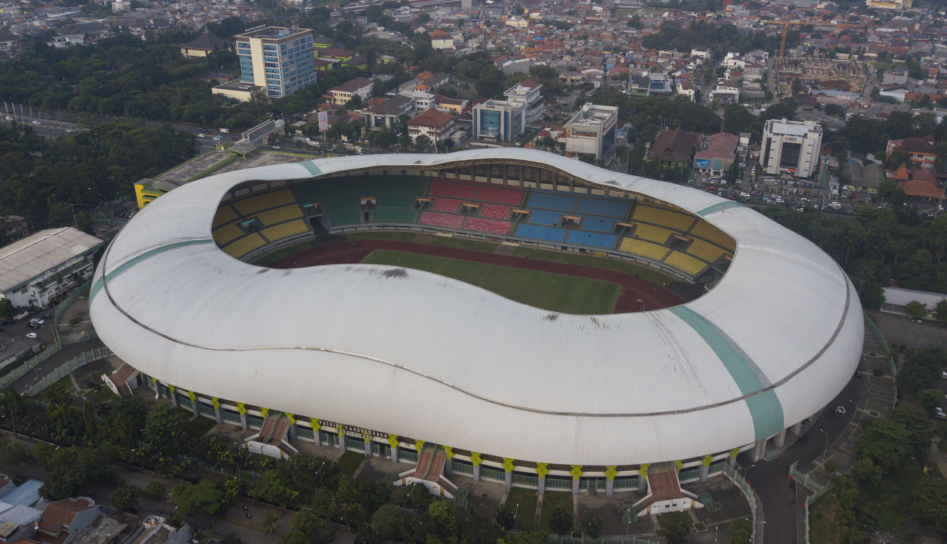 Foto udara Stadion Chandrabhaga Kota Bekasi, Jawa Barat.