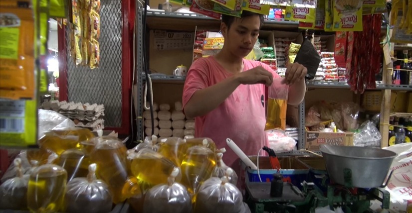 Pasokan Minyak Goreng Curah Mulai Normal di Kota Bandung