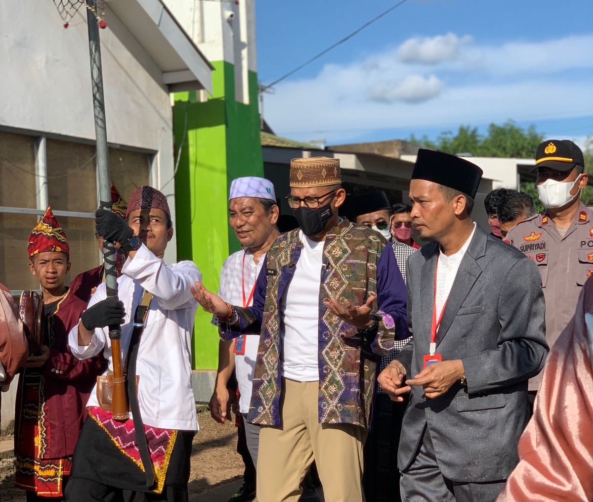 Menteri Sandiaga Uno Ajak Para Santri Buat Konten Islami Inspirarif 