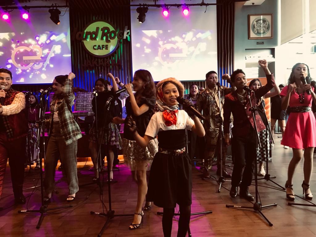 Gitabumi Voices terbentuk pada tahun 2014, meluncurkan single album Can't Take It No More, di Hard Rock Cafe, Jakarta, Minggu (24/7/2022)
