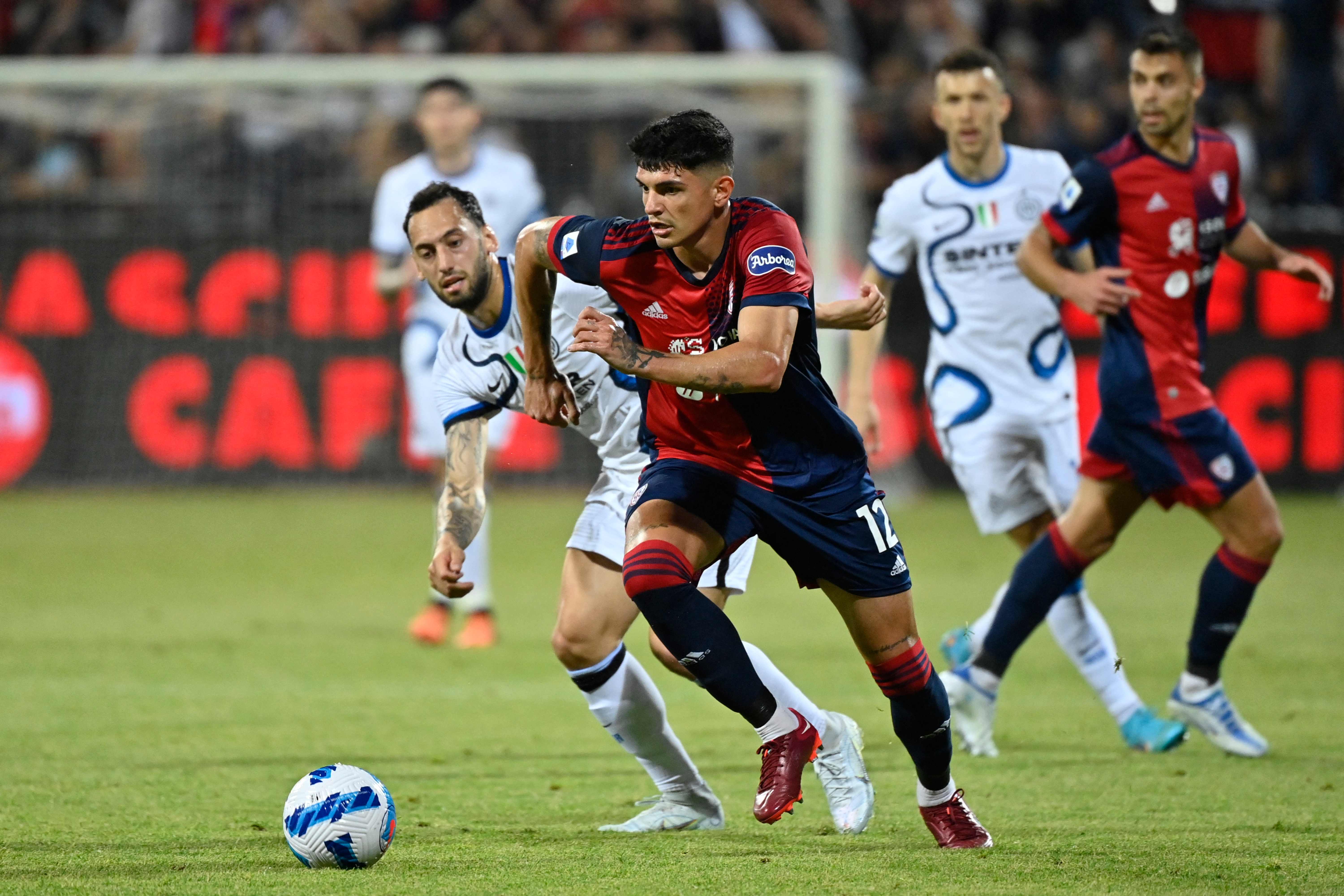 Bek Cagliari Raoul Bellanova