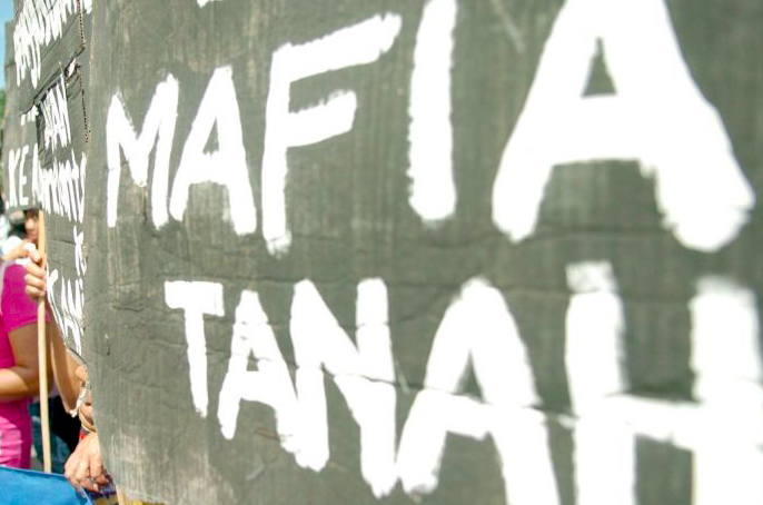 Mafia Tanah.