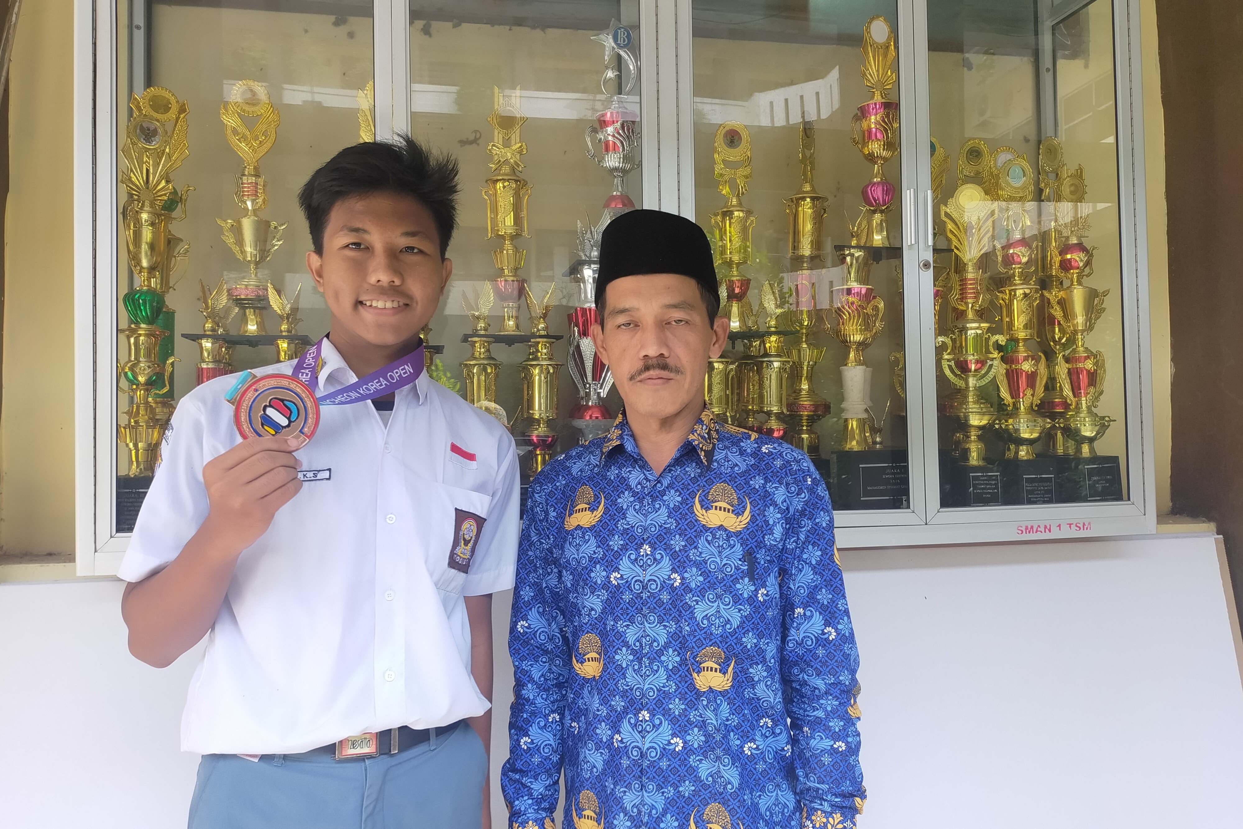 Siswa SMAN 1 Tasikmalaya Raih Juara Taekwondo di Korea Selatan