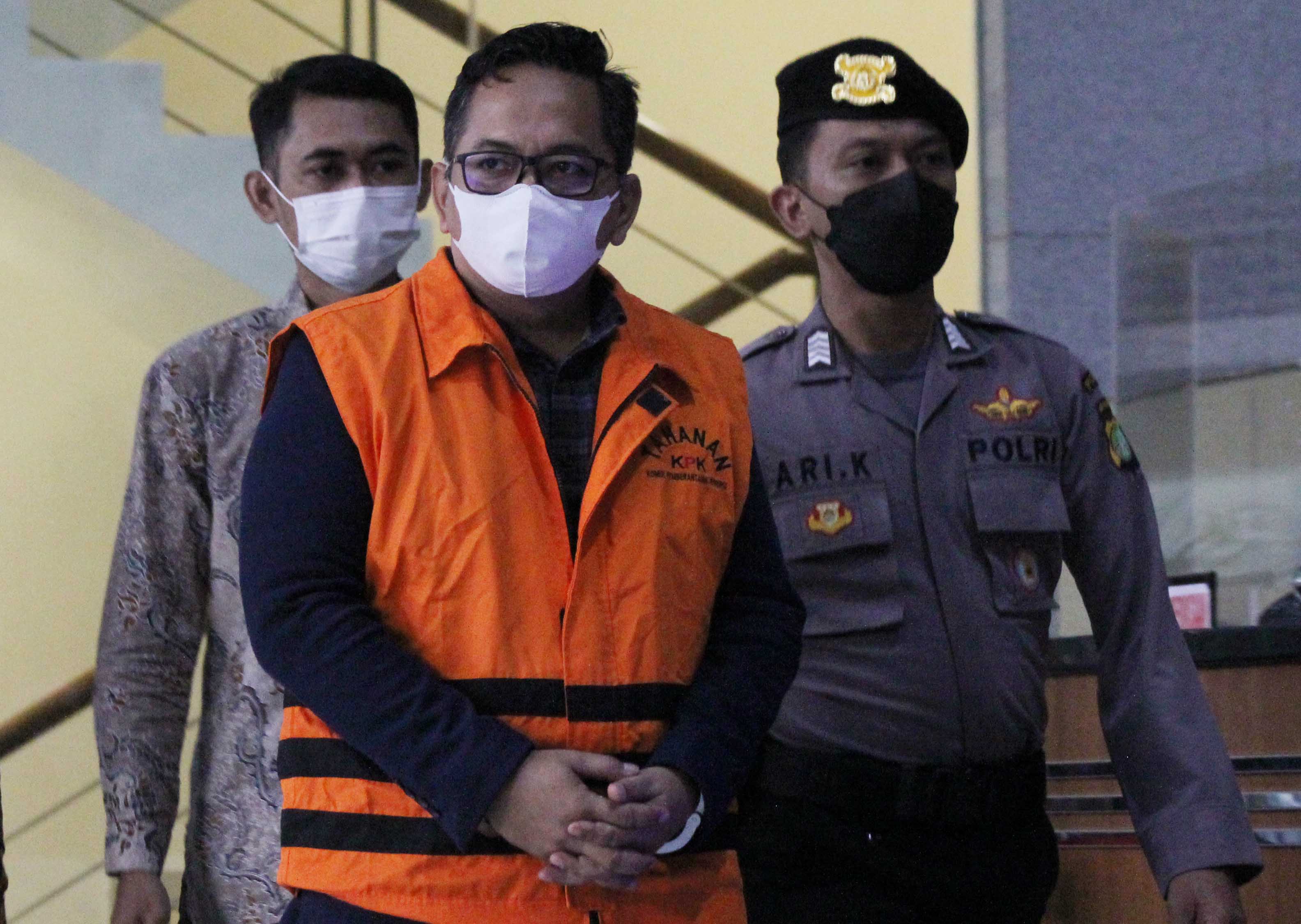 Dirut PT Java Orient Properti Dadan Jaya Kartika ditetapkan sebagai tersangka kasus suap perizinan Kota Jogja oleh KPK, Jumat (22/7).