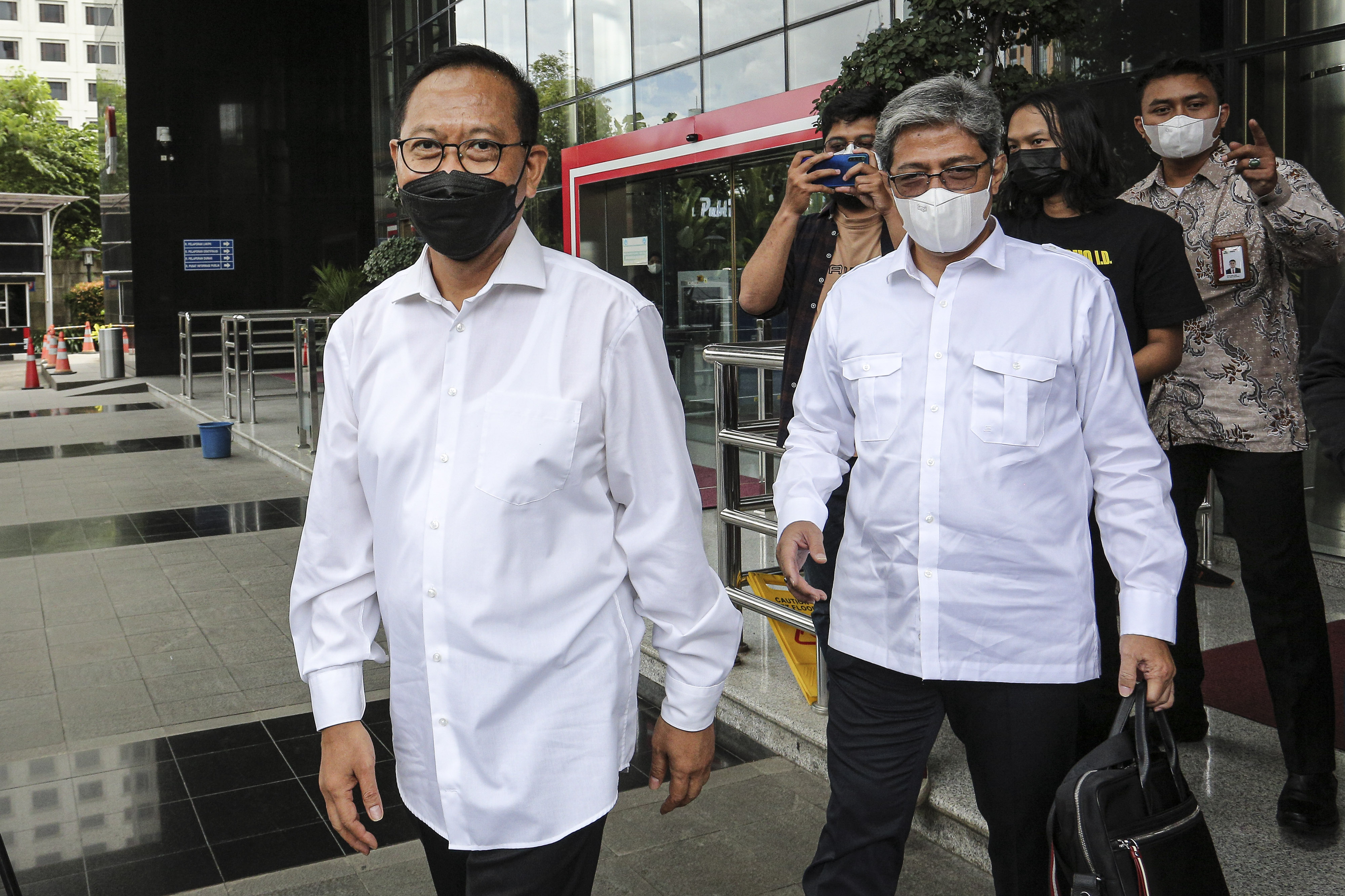 Kepala Otorita Ibu Kota Negara (IKN) Nusantara, Bambang Susantono (kiri) 