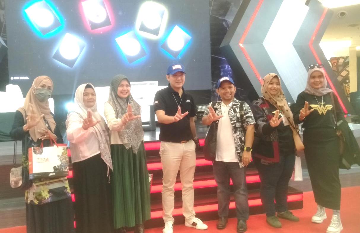 Peluncuran koleksi terbatas MCI.