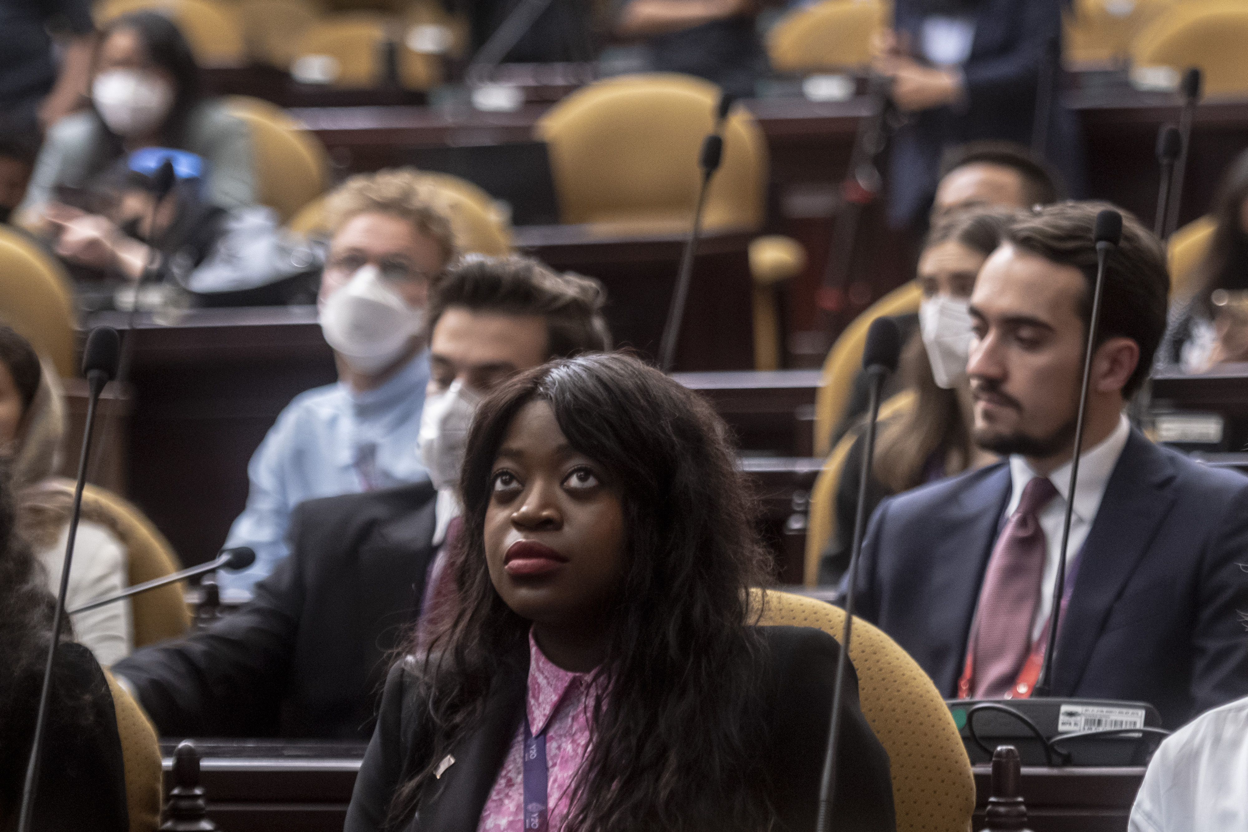 Sejumlah perwakilan delegasi pemuda dari berbagai negara mengikuti pembukaan KTT Youth 20 2022 di Jakarta, Senin (18/7).