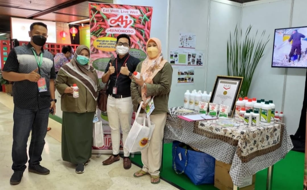 Pupuk Ajifol dari hasil produk samping di pabrik Ajinomoto Indpnesia telah digunakan untuk pertanian dan dapat izin edar dari Kementan.