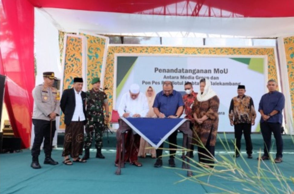 Media Group menjalin kerja sama dengan Pondok Pesantren Roudlotul Mubtadiin Balaikambang, Kabupaten Jepara.