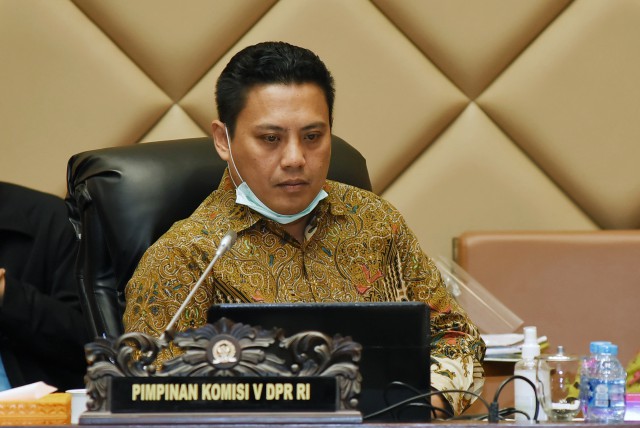 Wakil ketua komisi V DPR RI Andi Iwan Darmawan Aras.