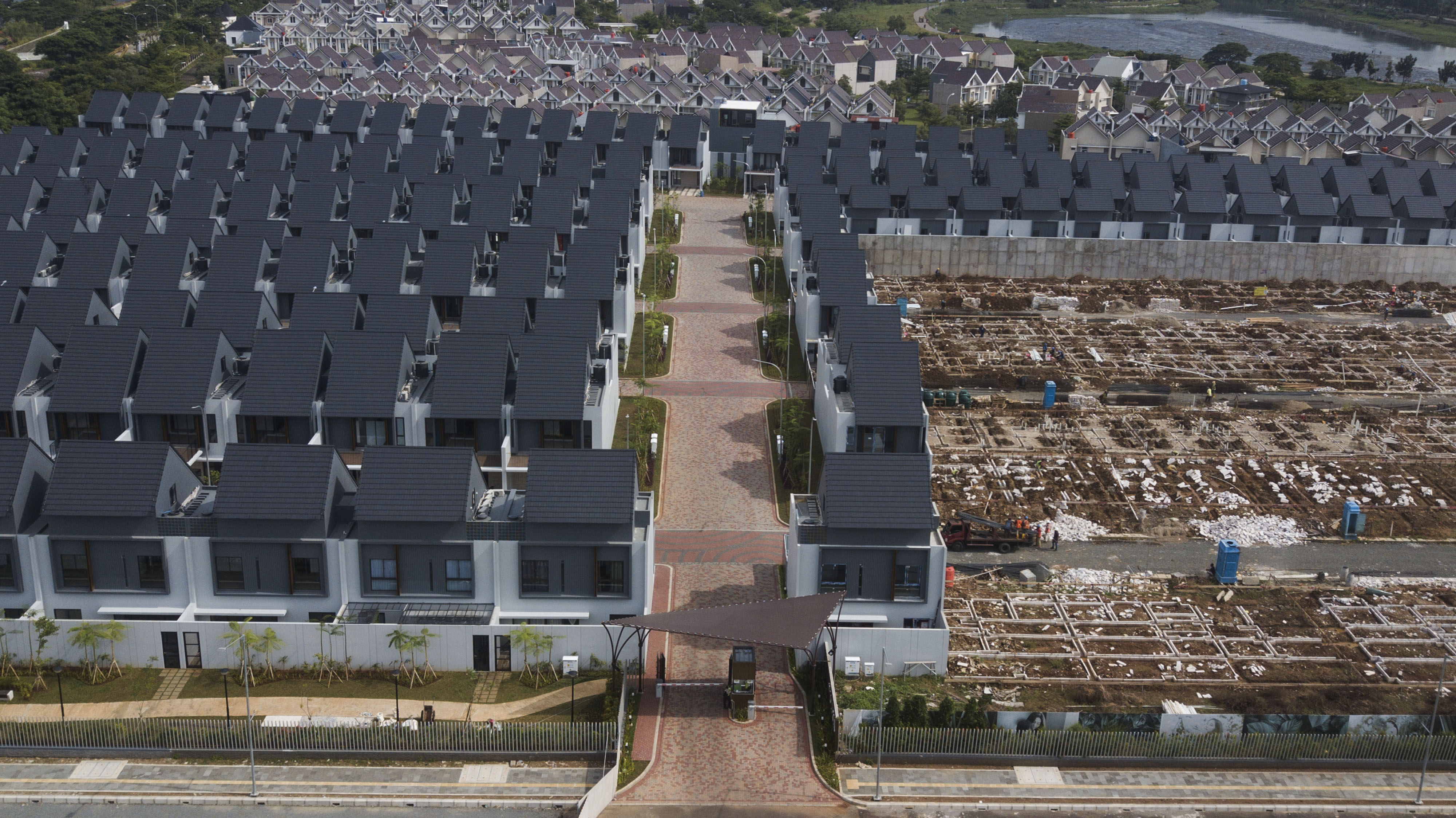 Jajaran rumah tapak.