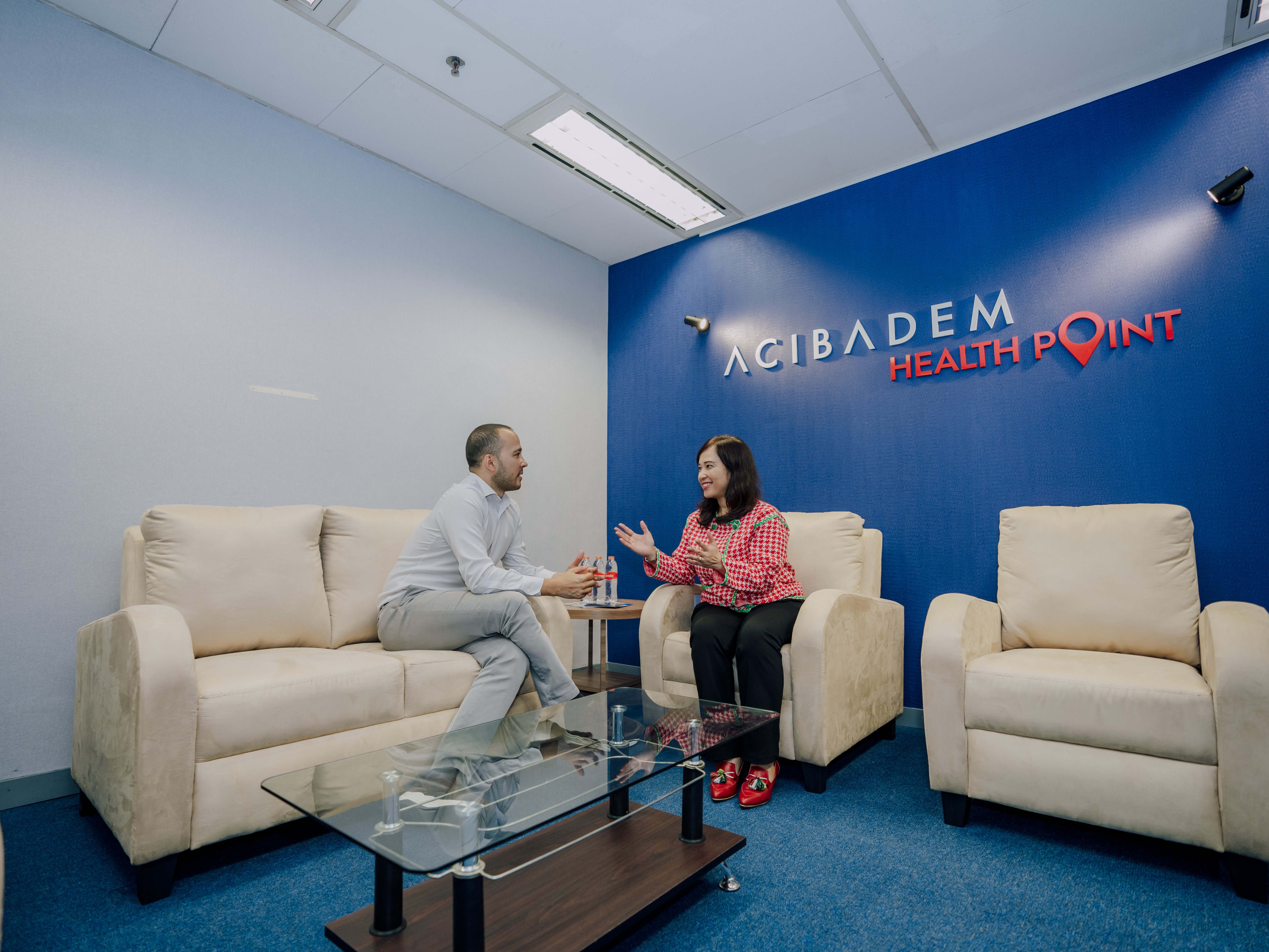 Kantor Informasi Acibadem di Jakarta. 