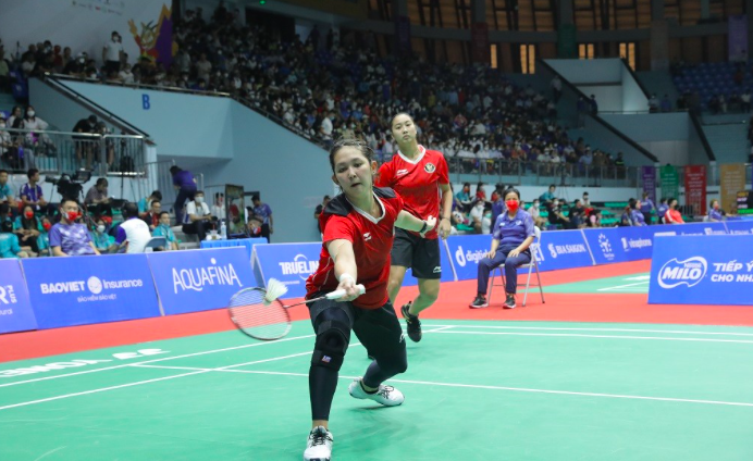 Ganda putri Indonesia, Ribka Sugiarto/Febby Valencia Dwijayanti Gani, beraksi di SEA Games Vietnam