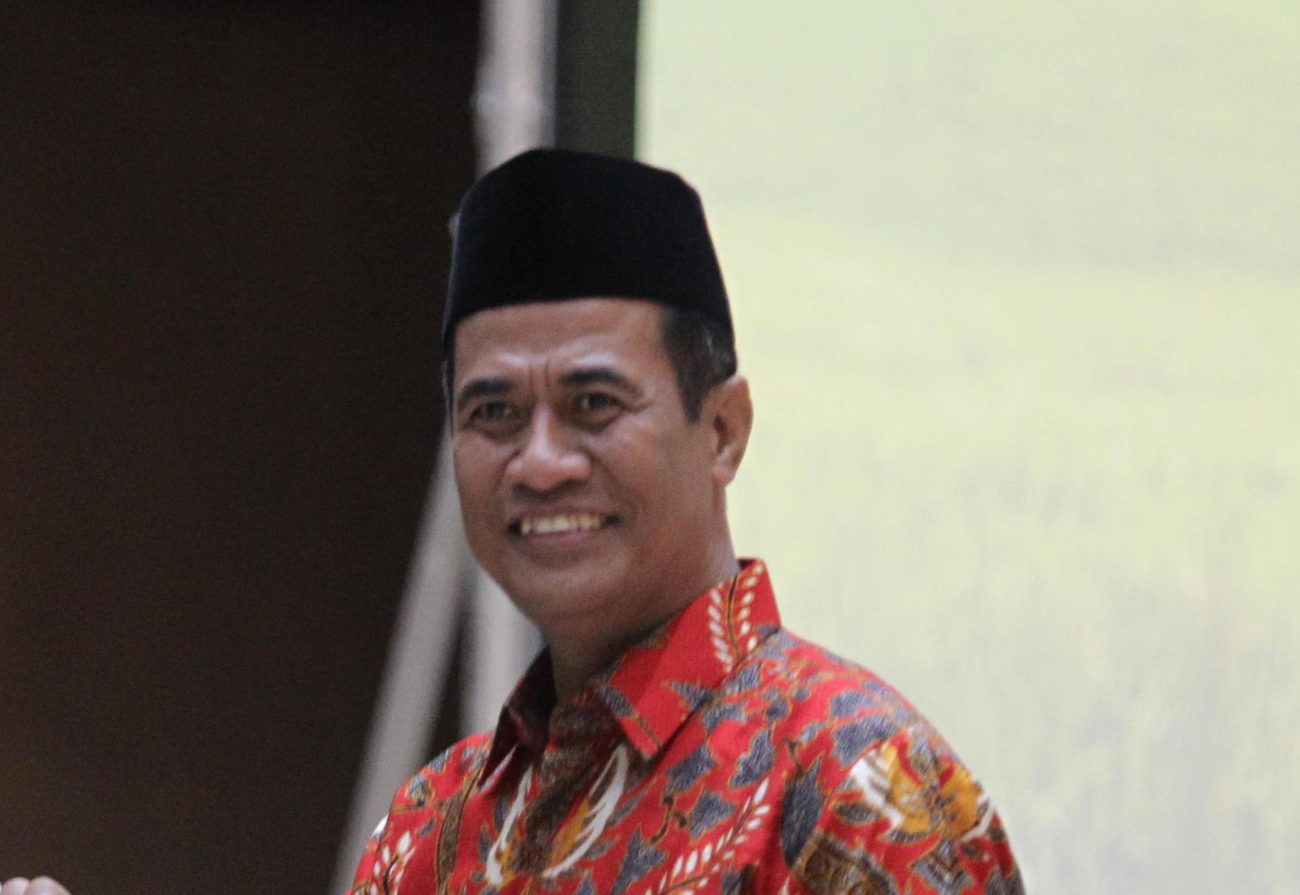  Menteri Pertanian periode 2014-2019 Andi Amran Sulaiman menjadi salah satu nama capres yang diusulkan PKS Wiayah Sulawesi.