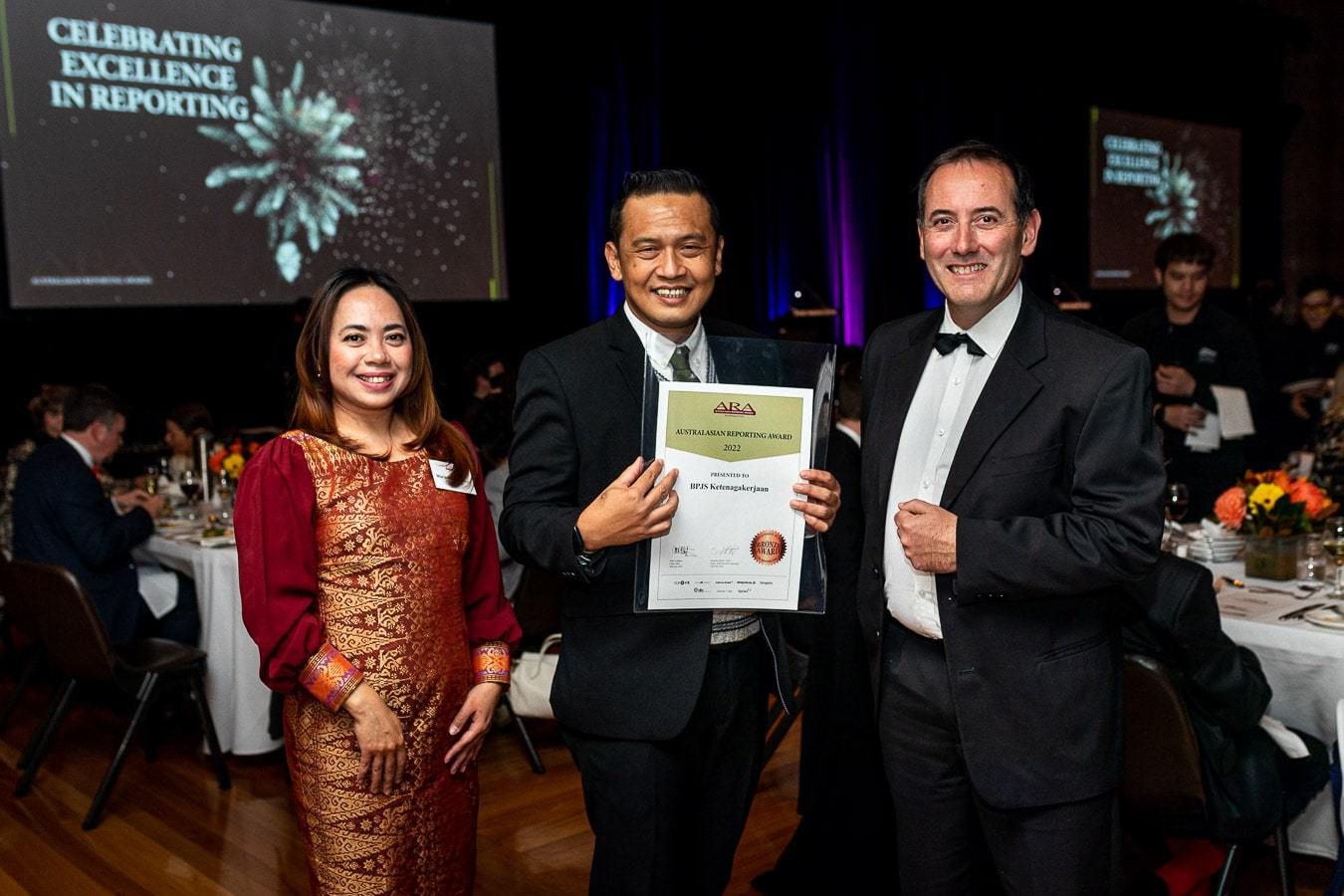 BPJS Ketenagakerjaan memperoleh penghargaan pada ajang Australasian Reporting Awards (ARA) Tahun 2022 dalam kategori Laporan Terintegrasi.