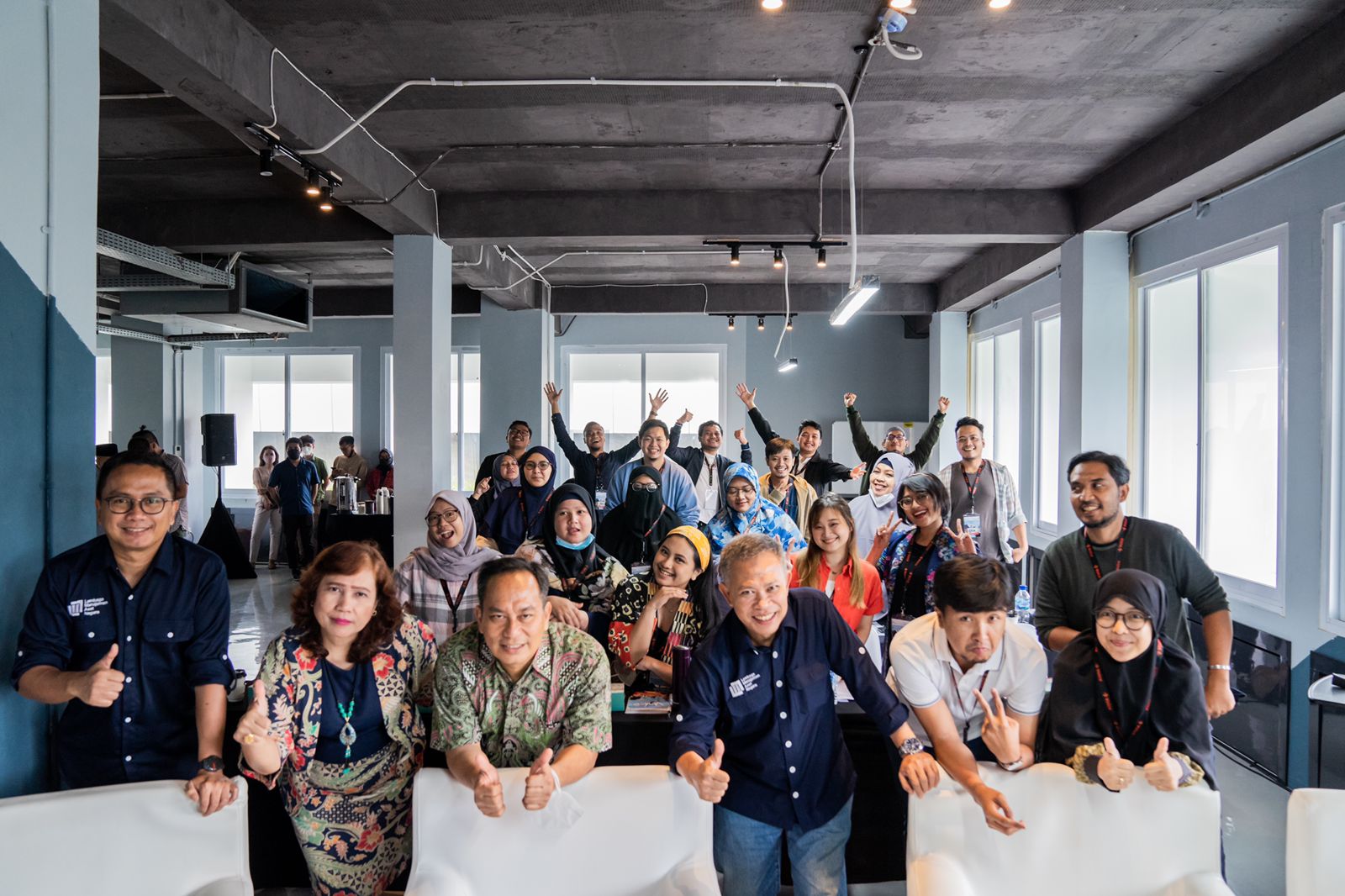 Kementerian Ekonomi, Pariwisata, dan Ekonomi Kreatif Republik Indonesia menyelenggarakan Voice Over Indonesia Academy.