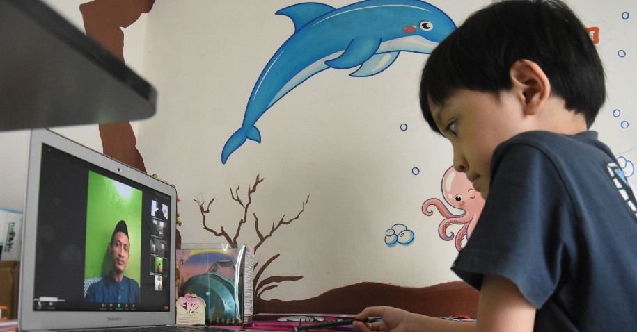 Ilustrasi pembelajaran jarak jauh.