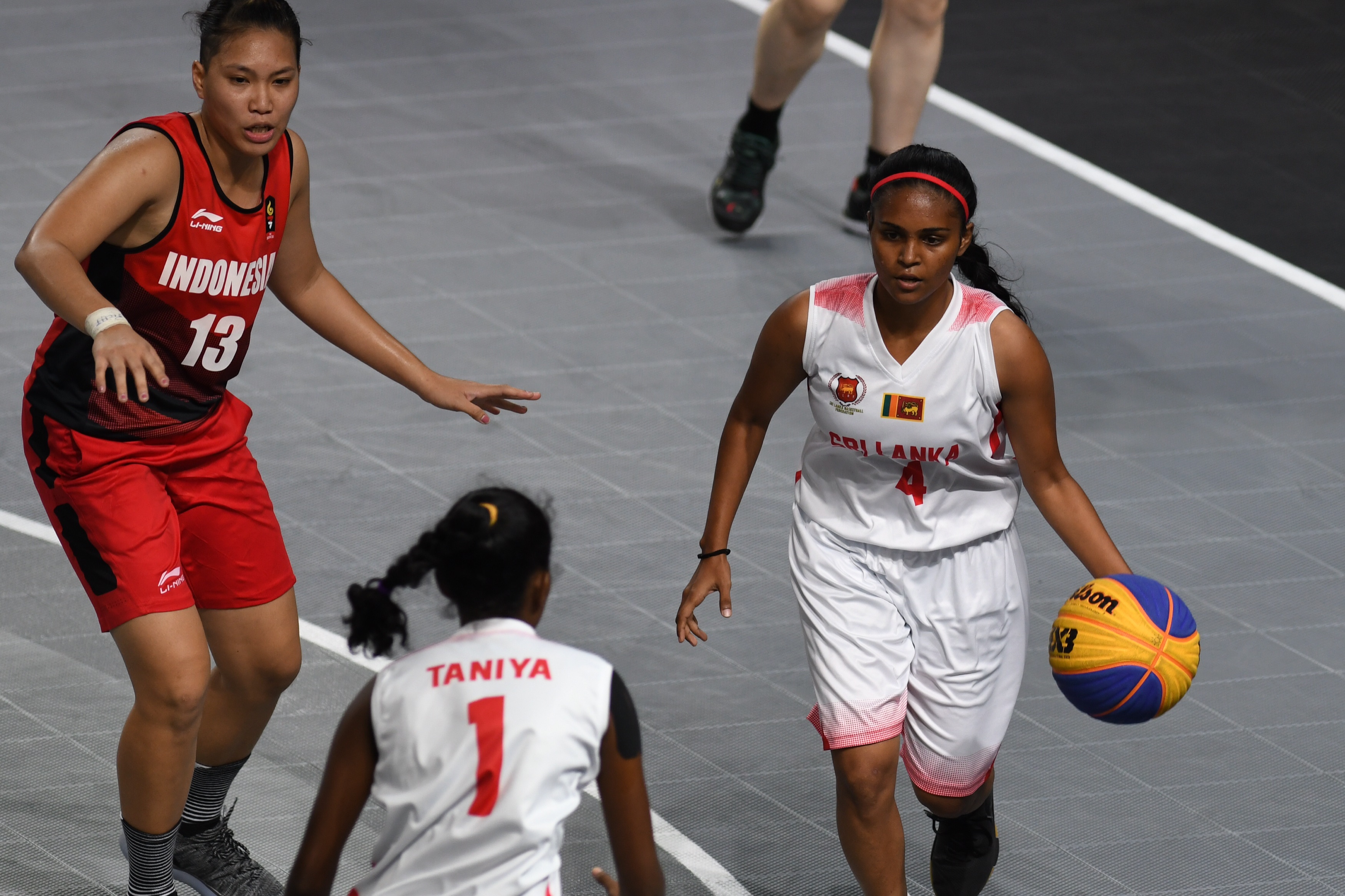 Pertandingan bola basket 3x3 Putri