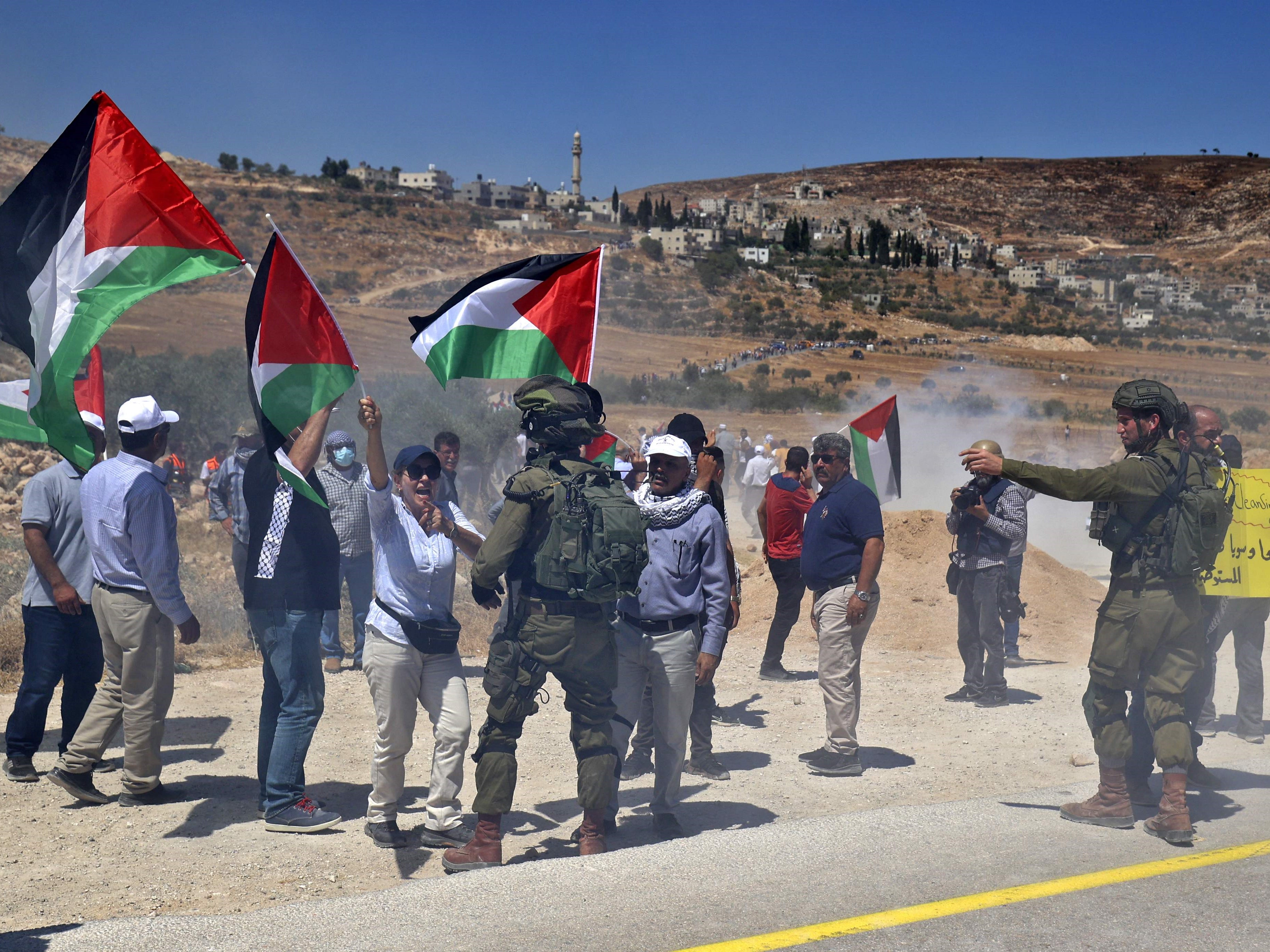 Menentang Pemukiman, Remaja Palestina Ditembak Mati Tentara Israel