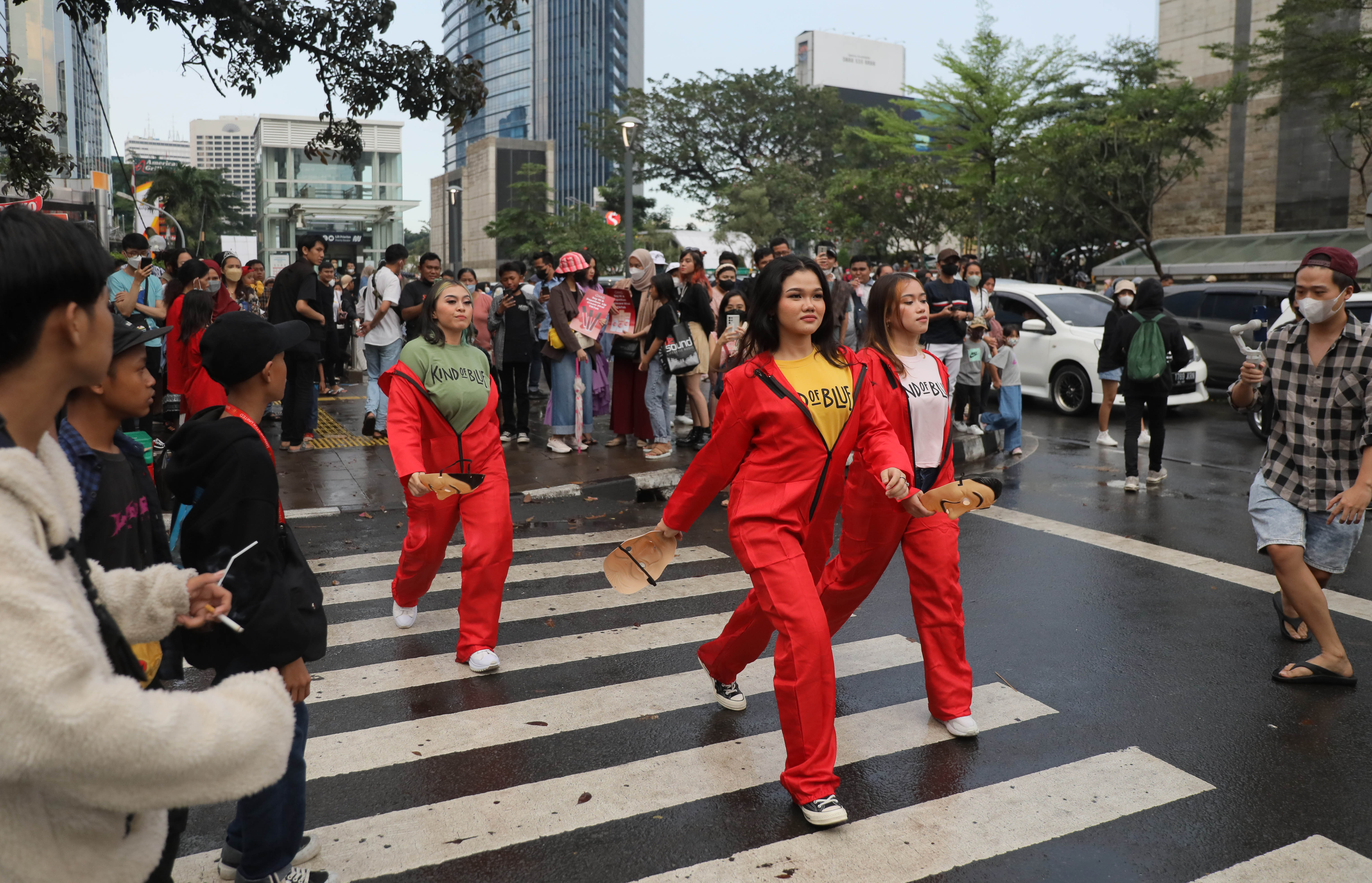 Peragaan busana jalanan di lokasi yang kini sering disebut Citayam Fashion Week.