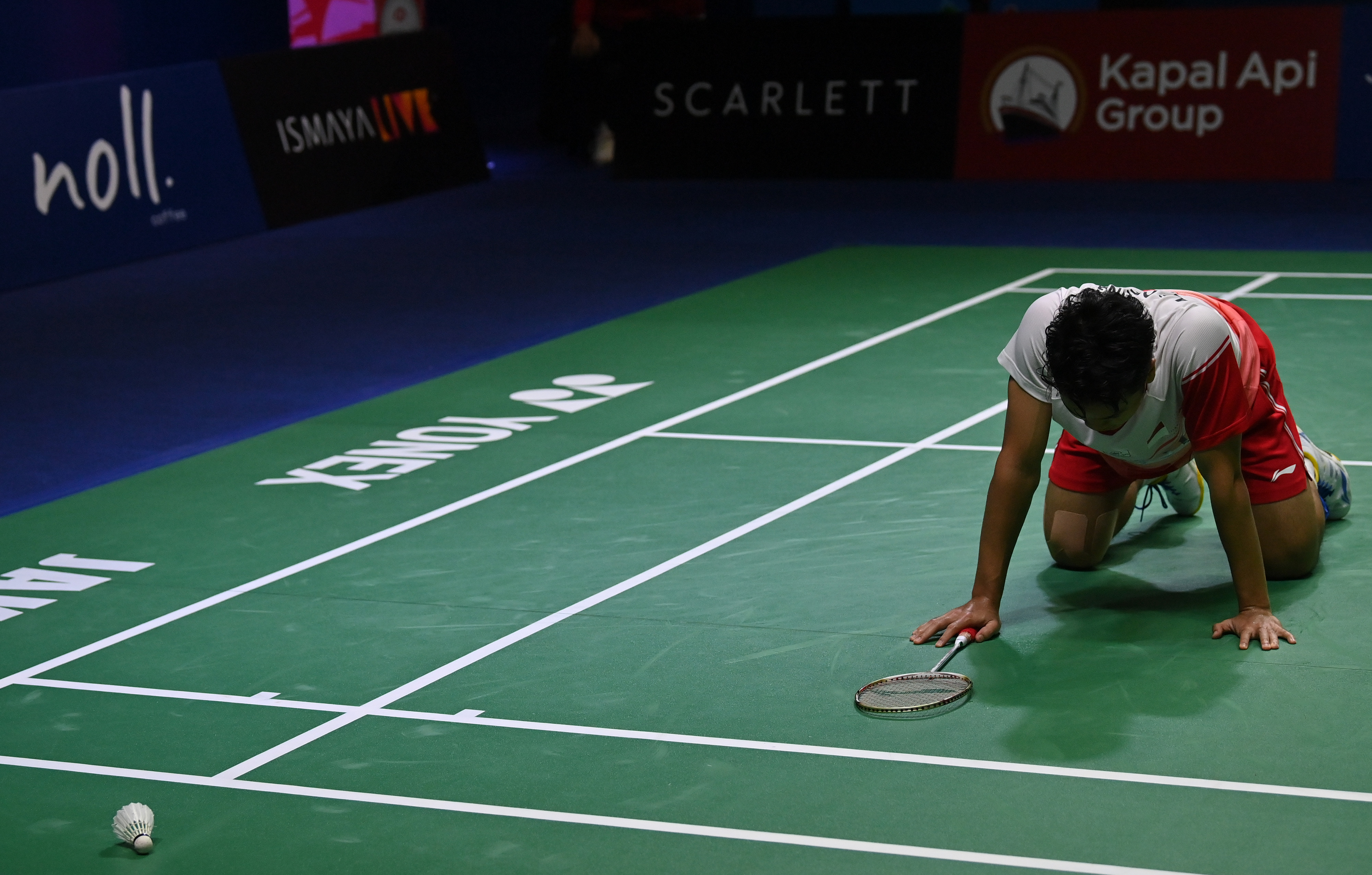 Pebulu tangkis tunggal putra andalan Indonesia Anthony Sinisuka Ginting berjuang keras untuk lolos ke babak kedua Malaysia Masters 2022.