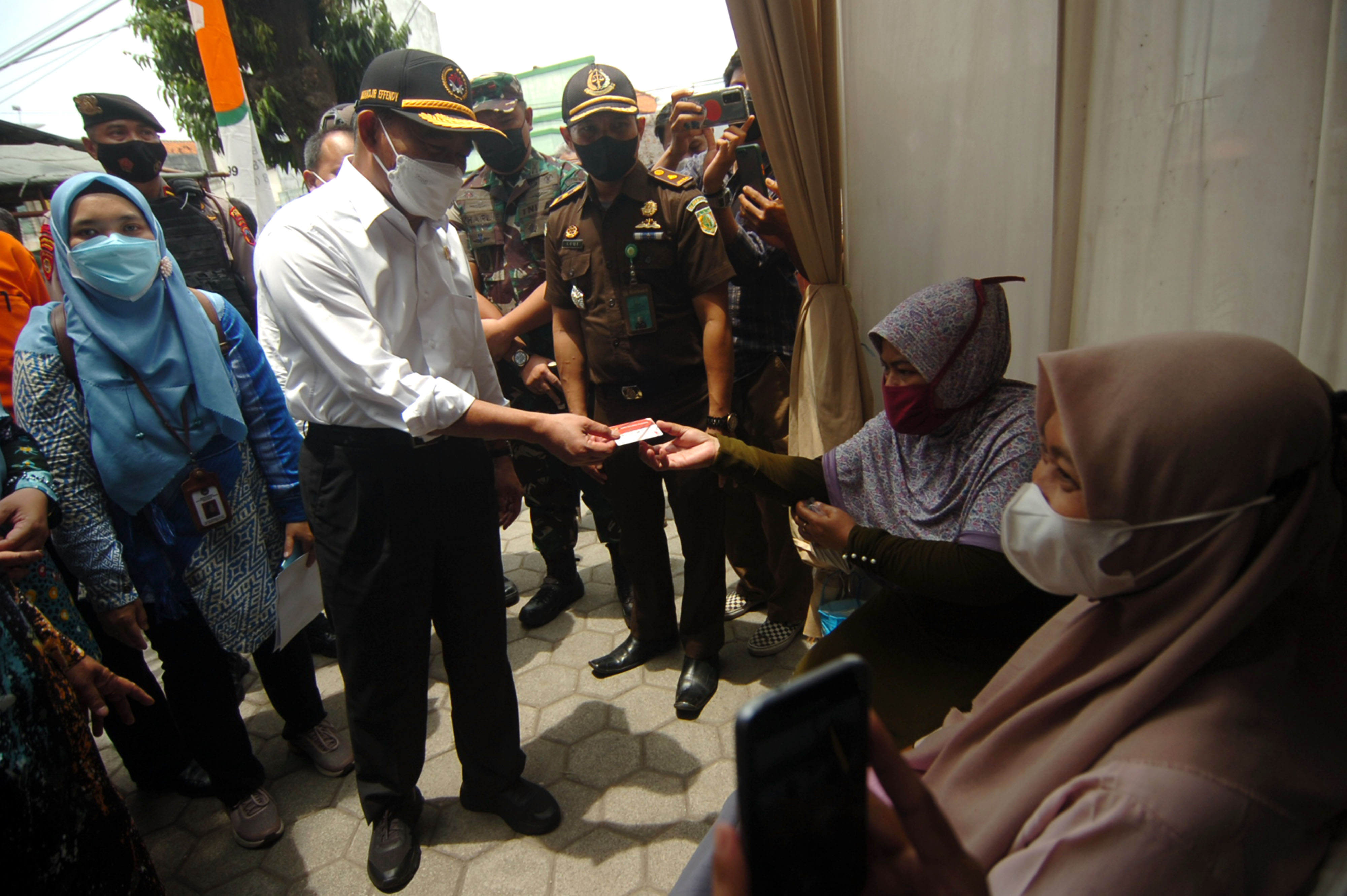 Menko PMK: Digitalisasi Jawab Tantangan Masalah Penyaluran Bansos