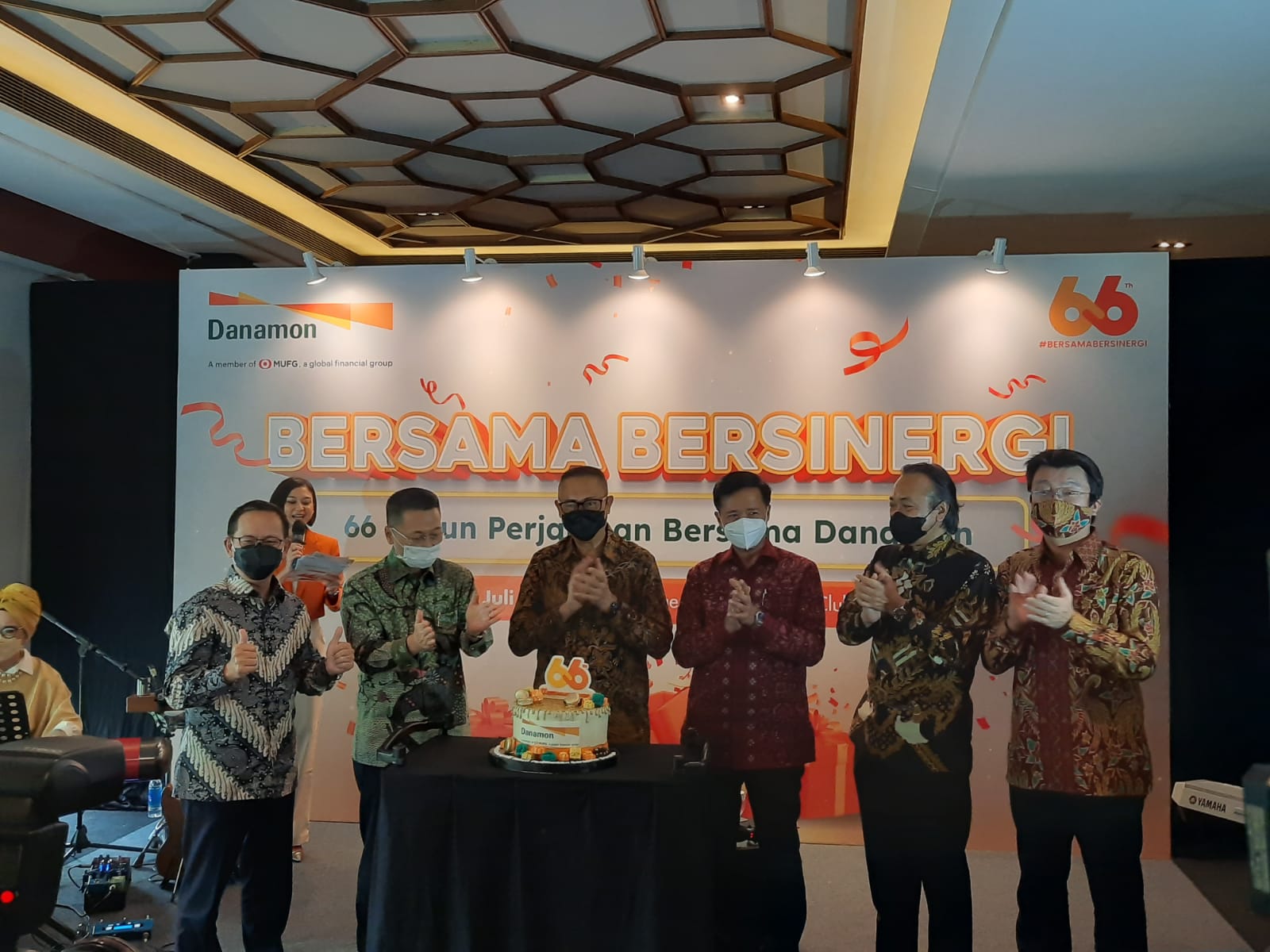  Acara media gathering HUT ke-66 Bank Danamon bertema 'Bersama Bersinergi' di .