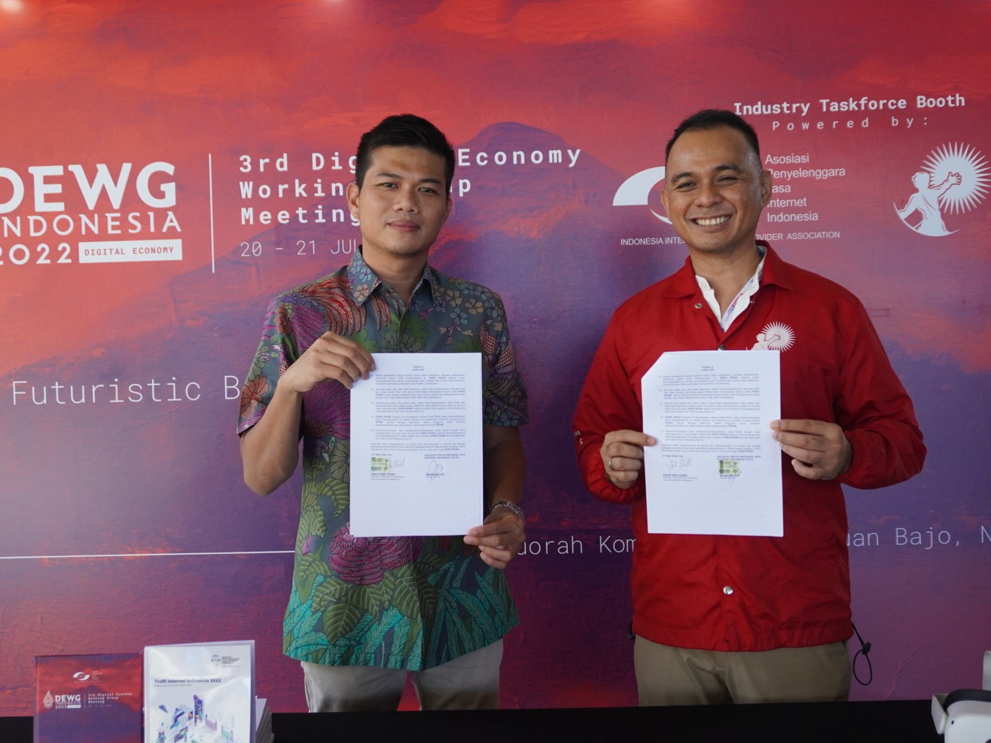 WIR Group menjalin kolaborasi bersama Asosiasi Penyelenggara Jasa Internet Indonesia (APJII).