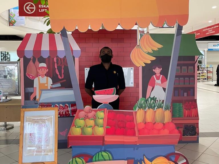 Sistem breadcrumb akan diterapkan pada breadcrumb tag berupa QR code yang terpasang pada signage. 