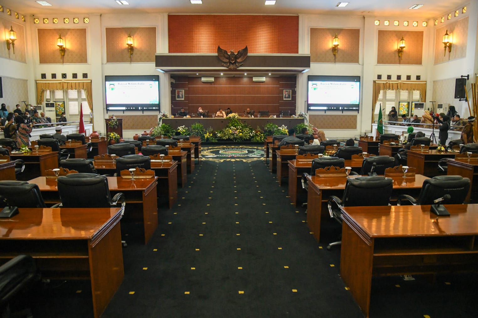 Sidang Paripurna DPRD Purwakarta batal karena 30 anggotanya tidak hadir, dua raperda gagal disahkan, Kamis (21/7/2022)