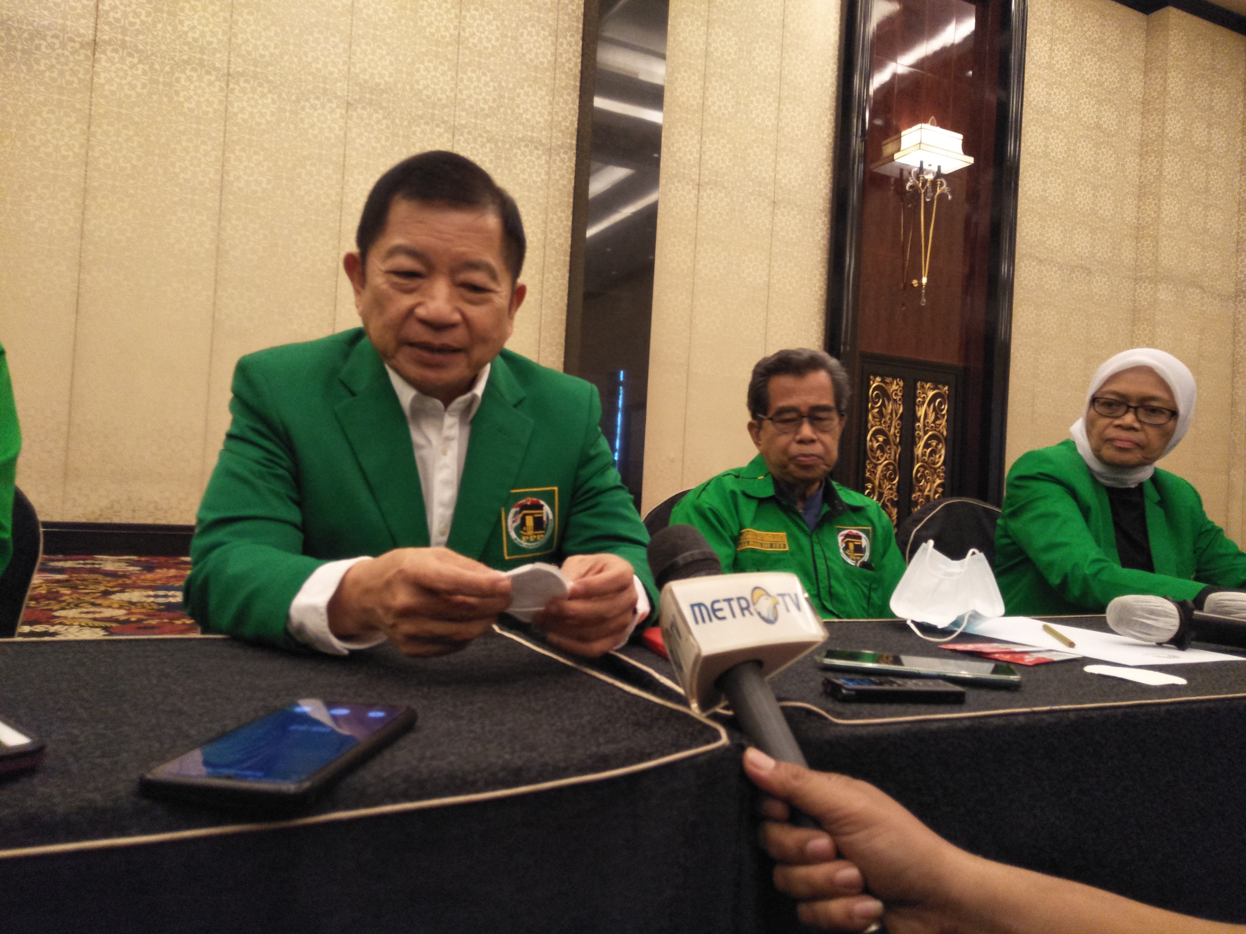 Ketua Umum PPP yang juga Menteri Perencanaan Pembangunan Nasional Suharso Monoarfa di Bandung