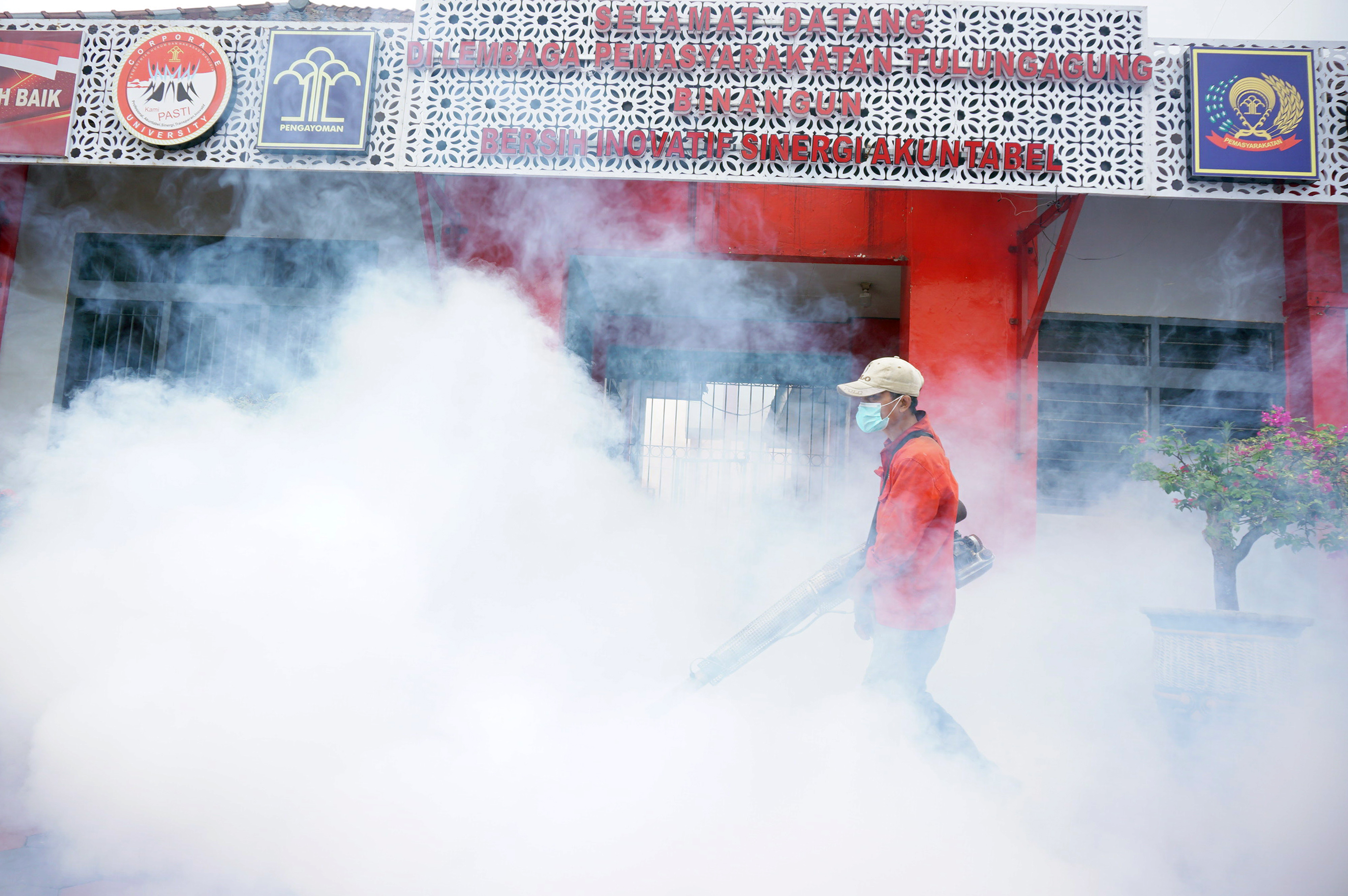 Lembaga Pemasyarakatan Klas IIB Tulungagung, Tulungagung, Jawa Timur.