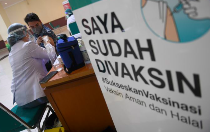 Ilutrasi: Vaksinasi Booster.