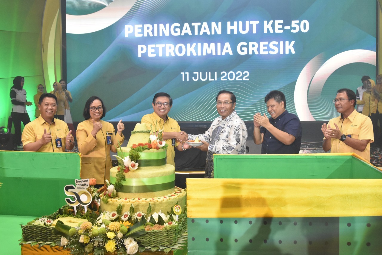 Peringatan HUT Petrokimia Gresik
