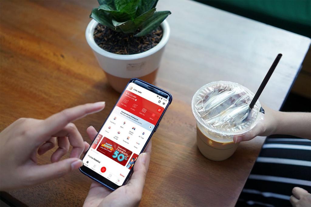 Ilustrasi aplikasi LinkAja