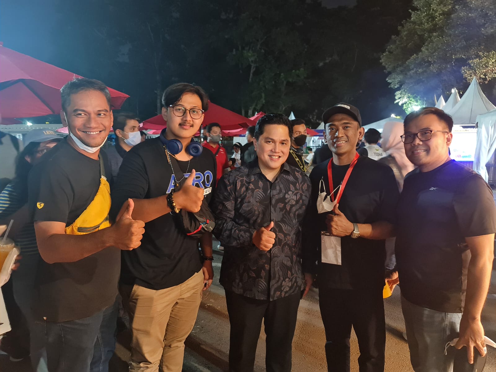 Golf & Sportif Center Manager PT KSP Valdi Roesmahyono bersama Menteri BUMN Erick Thohir
